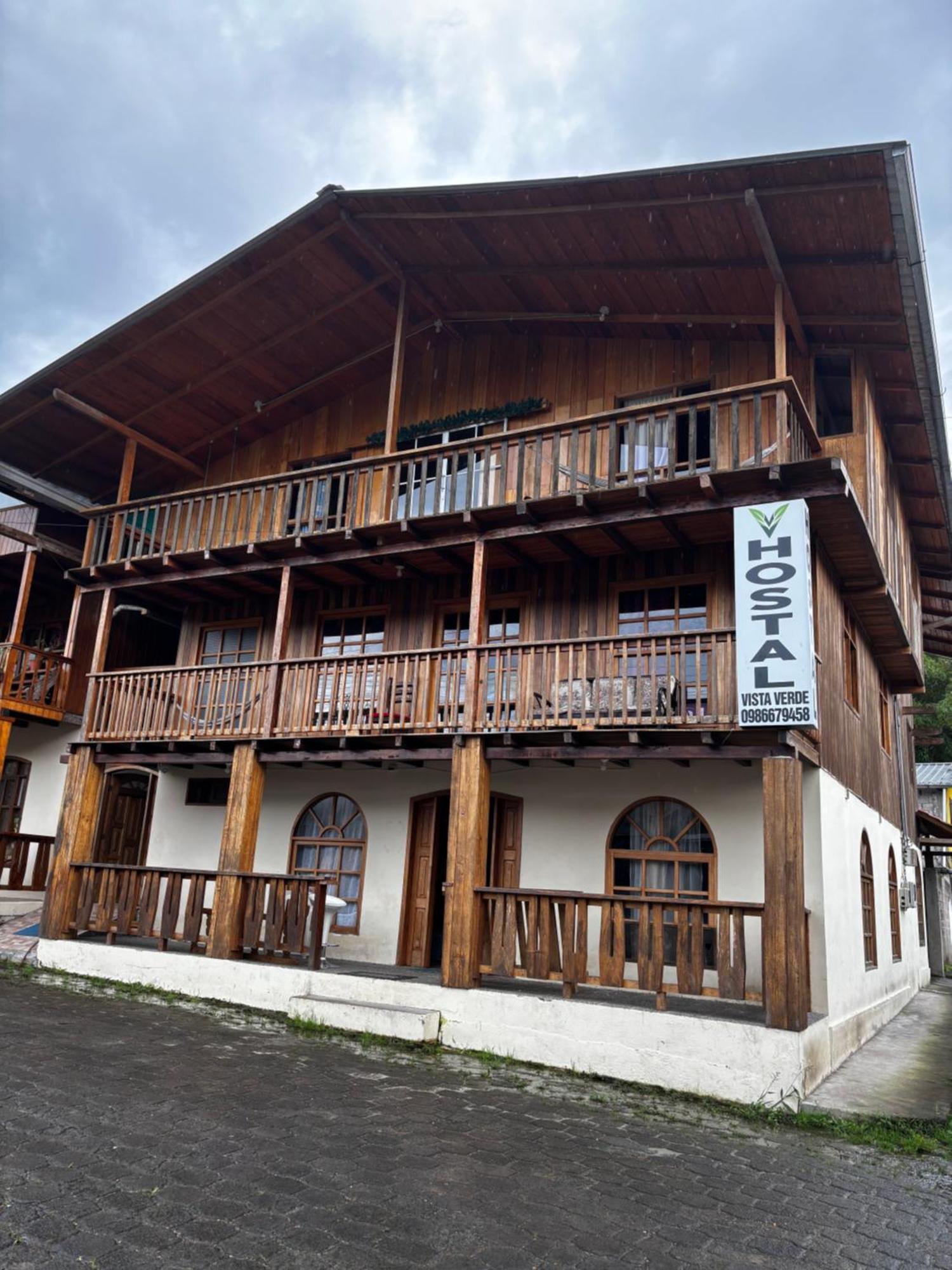 Hostal Vista Verde Mindo Bagian luar foto