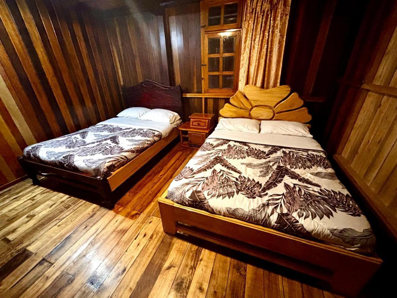 Hostal Vista Verde Mindo Bagian luar foto